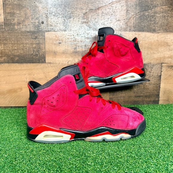 Jordan 6 Toro Bravo Sneakers GS Size 4.5Y Red Black 384665-600 - Picture 1 of 6